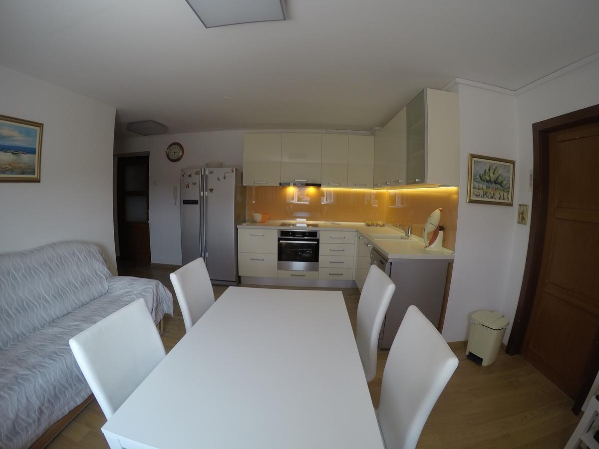 Apartments Istarska Street (Adults Only) สปลิท ภายนอก รูปภาพ