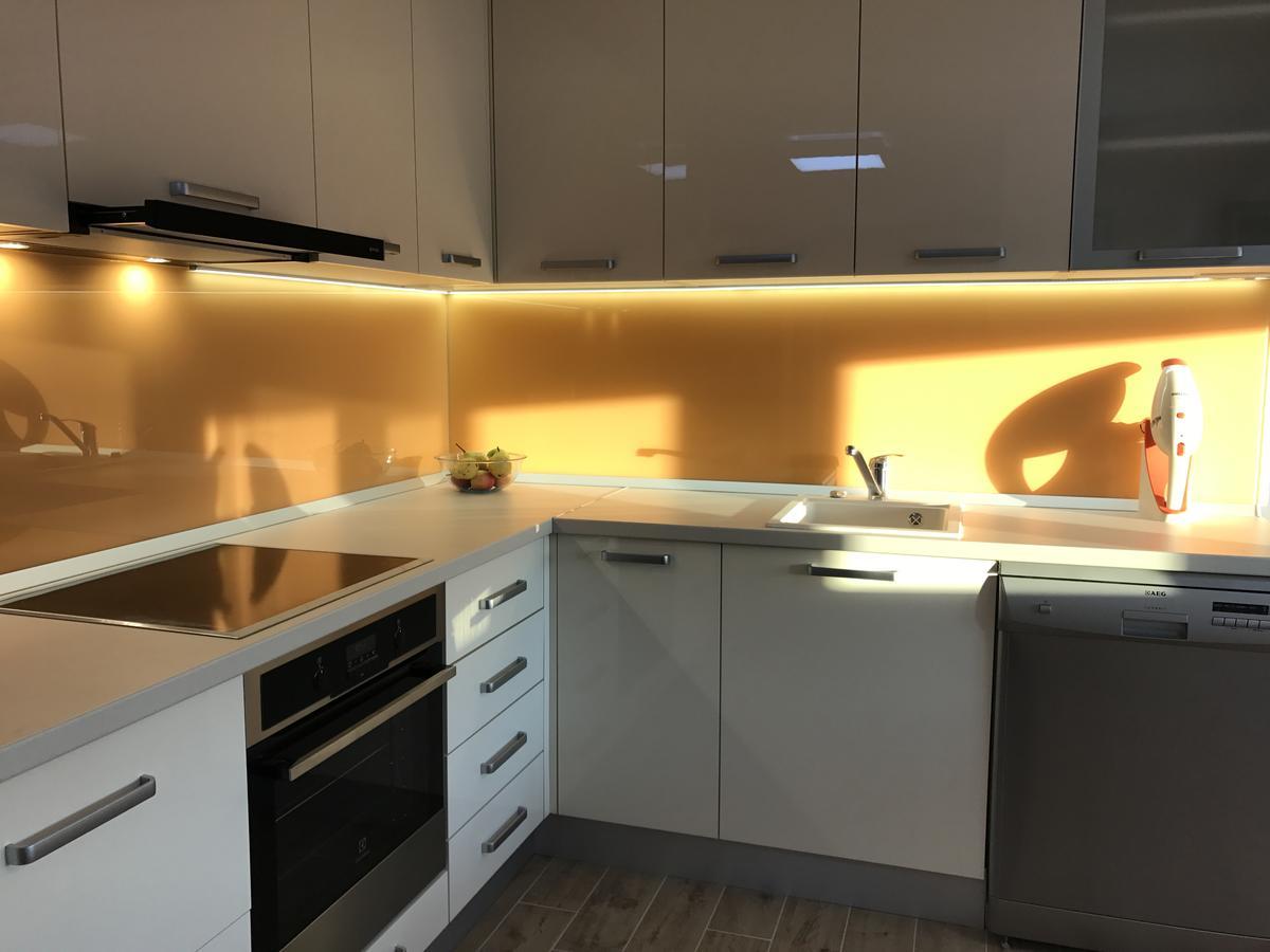 Apartments Istarska Street (Adults Only) สปลิท ภายนอก รูปภาพ